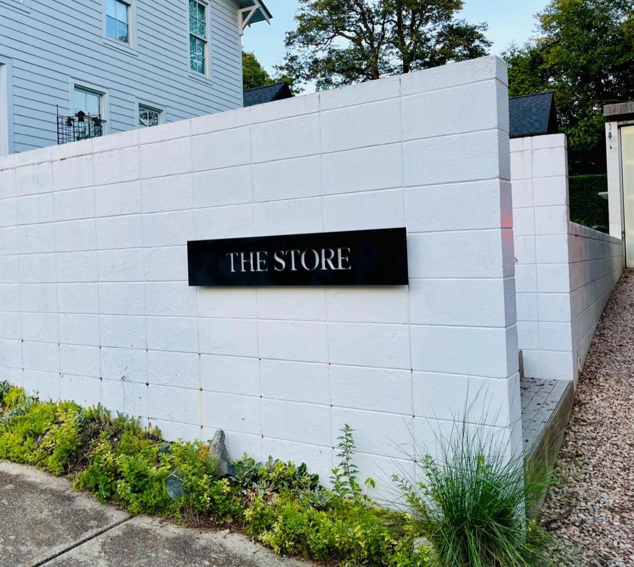 The Store رالي المظهر الخارجي الصورة
